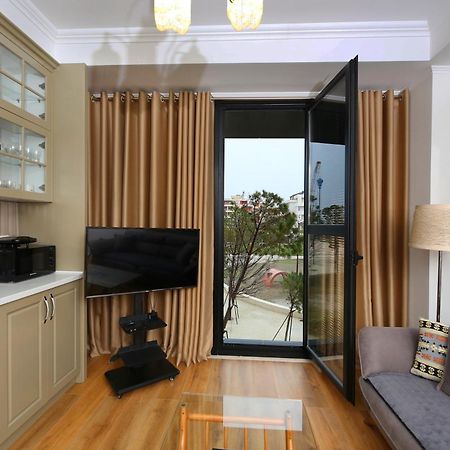 Sea Pearl Apartment Вльора Екстер'єр фото