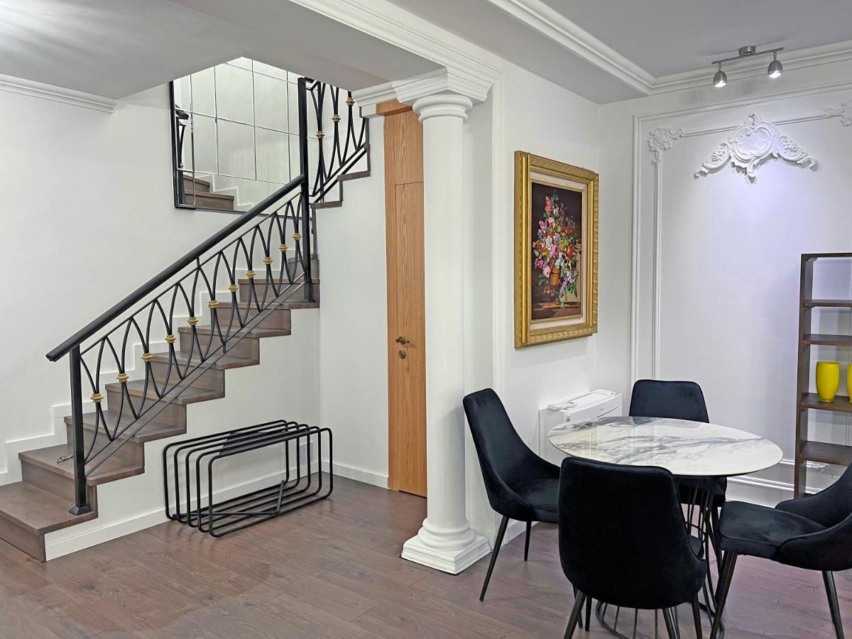 Sea Pearl Apartment Вльора Екстер'єр фото